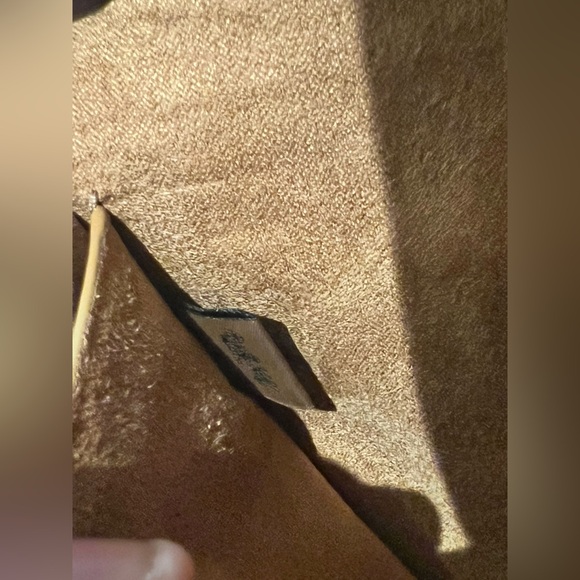 ๐ธ๐Coach Tabby Chain Clutch in Pebble Leather ๐ธ๐ R$348 - Picture 16 of 17